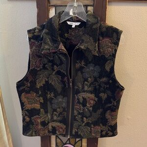 Vintage Floral Tapestry Vest with Zipper